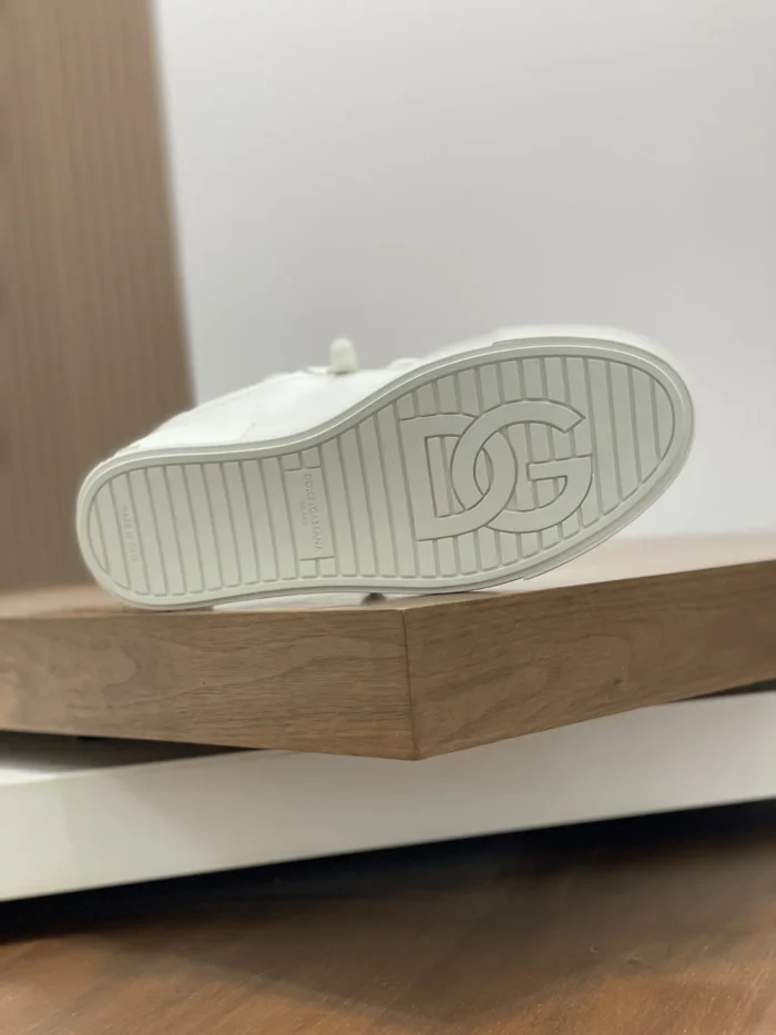 Dolce & Gabbana Leather Lace-up Sneakers In White