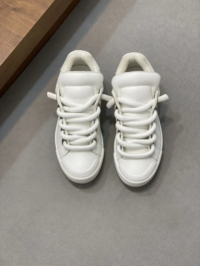 Dolce & Gabbana Leather Lace-up Sneakers In White